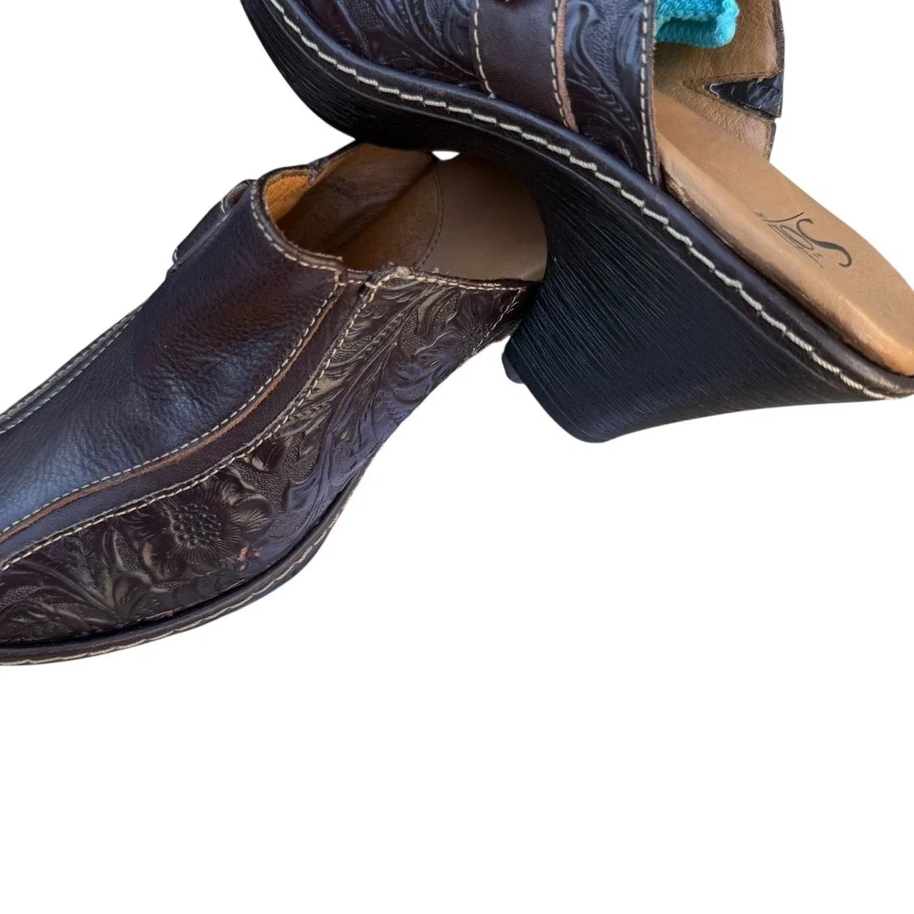 Söfft Tooled Brown Leather Slip-On Heeled‎ Mules Women's 7 - Picture 9 of 16